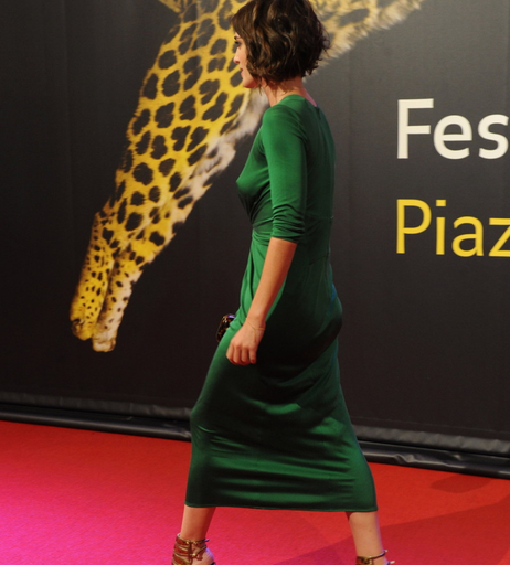 Image 1775065 from Lizzy Caplan