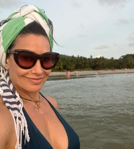 Image 1772176 from Gina Gershon