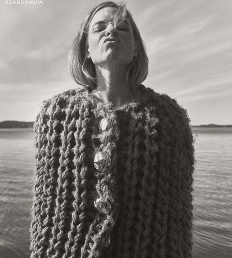 Image 1766015 from Rebecca Ferguson