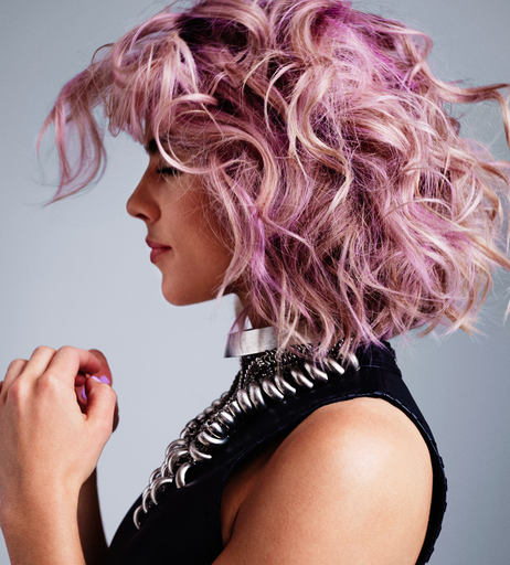 Image 1764899 from Emily Bett Rickards
