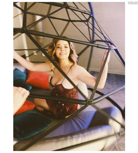 Image 1763453 from Sasha Pieterse