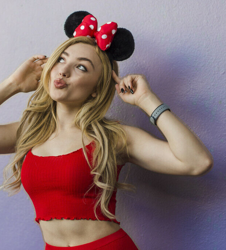 Image 1760944 from Peyton List