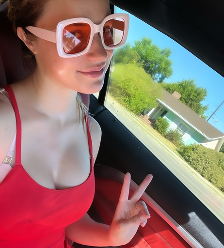 Image 1758749 from Alexis Knapp