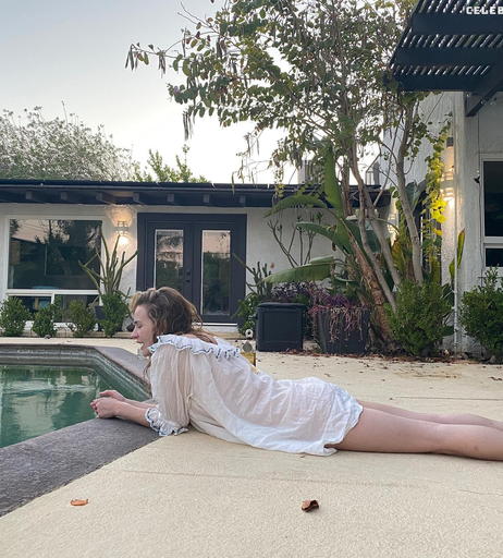Image 1747572 from Britt Robertson