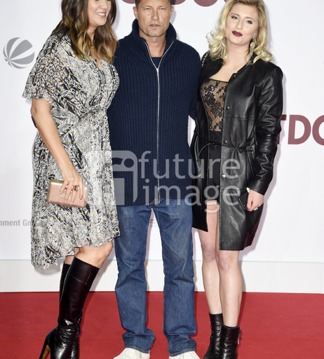 Image 1748176 from Luna Schweiger