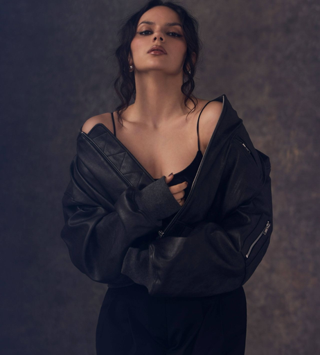 Image 1727247 from Dafne Keen