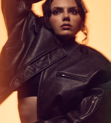 Image 1727235 from Dafne Keen