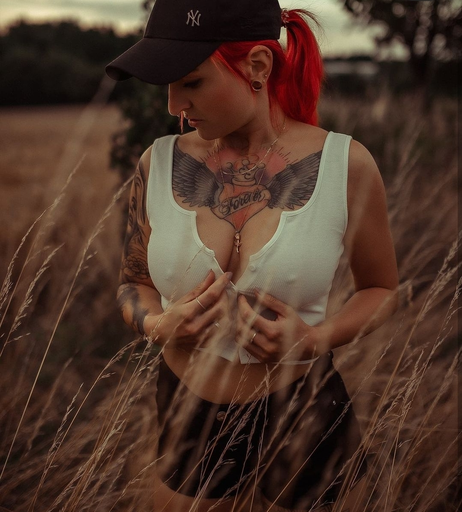 Image 1702121 from red_n_inked