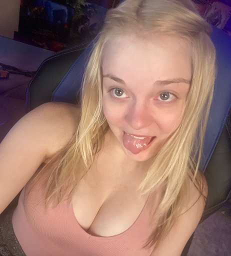 Image 1084399 from Blondiewondie
