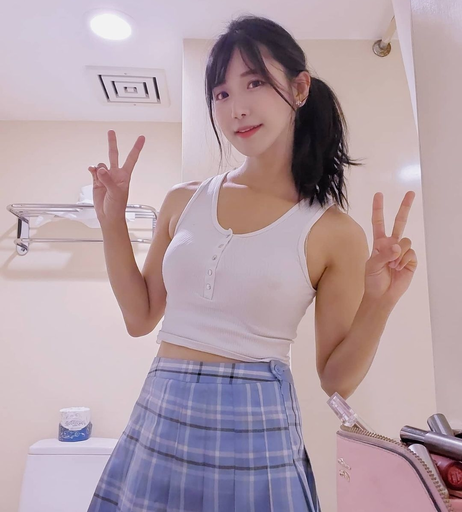 Image 1082528 from jinnytty