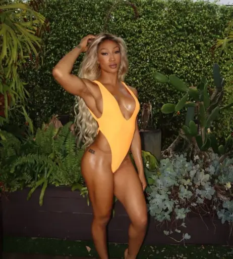 Image 10749930 from Mara Sade (Jakara Jackson)