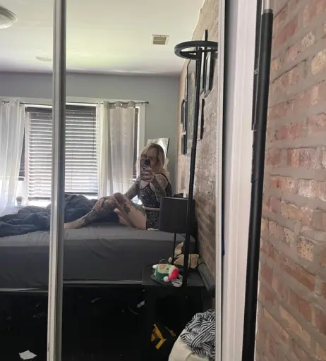 Image 10666987 from PushingUpRoses