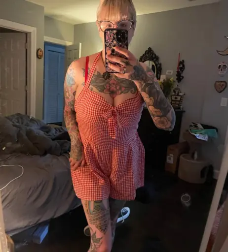 Image 10666951 from PushingUpRoses