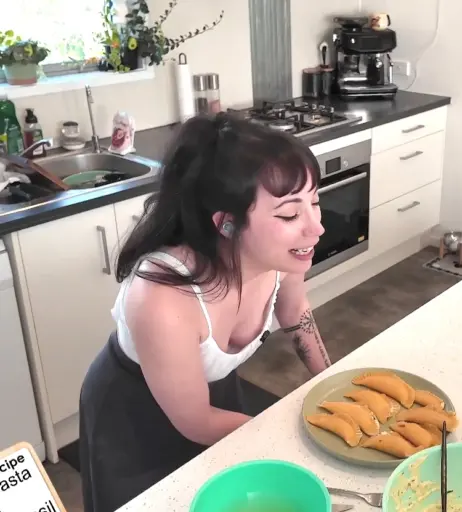 Image 10614827 from Layna lazar