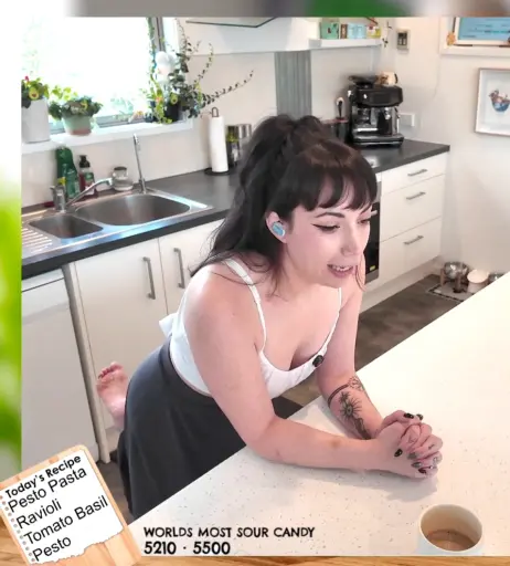 Image 10614837 from Layna lazar