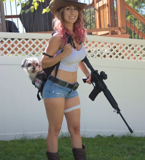 Image 1068860 from Emma Layne