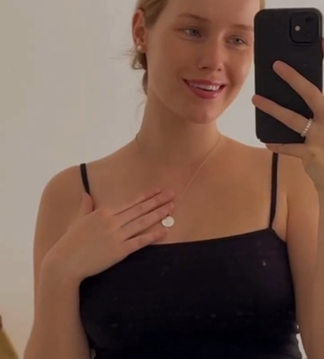 Image 1051196 from Nadine von relaxASMR