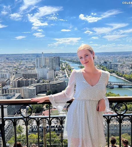 Image 1051077 from Nadine von relaxASMR