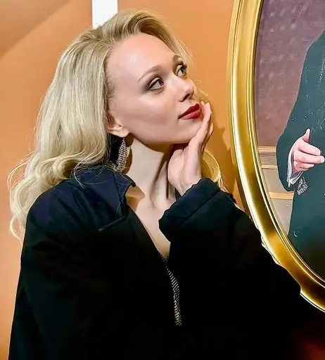 Image 10225863 from Ivanna Sakhno - actress