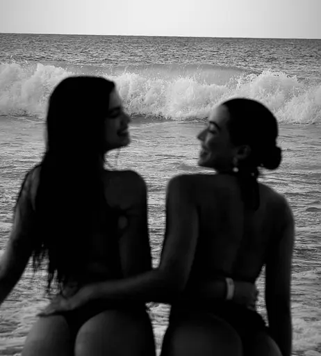 Image 10125890 from Victtoria Medeiros