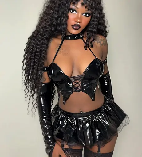 Image 10129827 from Afro Gaybe (@miss_hell666)