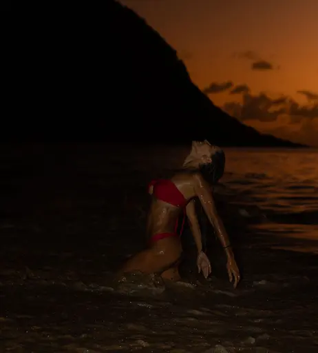 Image 10134517 from Deborah Secco