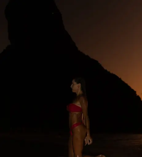 Image 10134502 from Deborah Secco