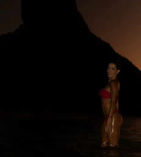 Image 10134500 from Deborah Secco