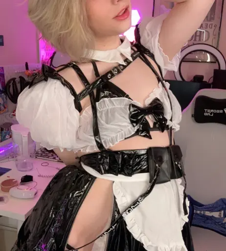Image 10104631 from its_peachybunnn
