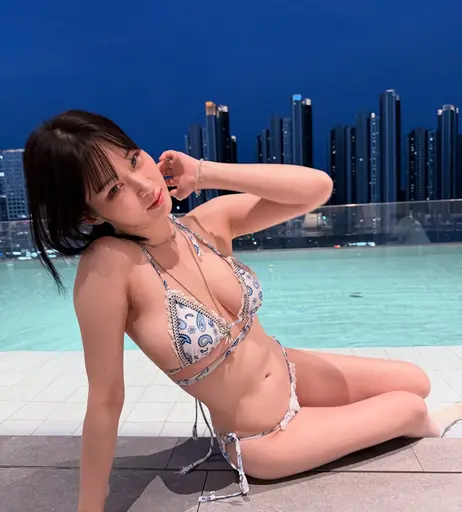 Image 10184494 from woohyeon | KimWooHye0n