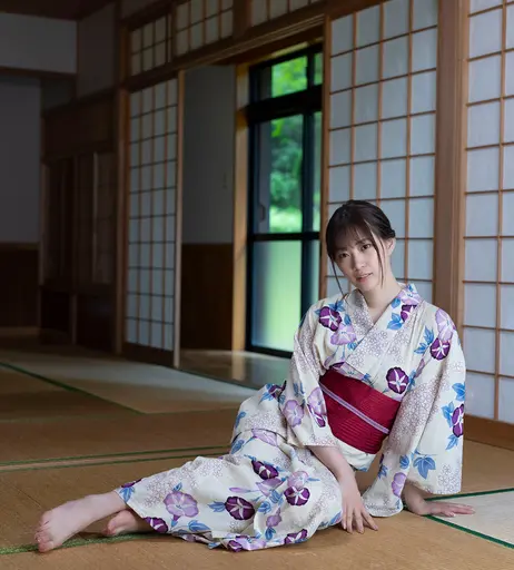 Image 10189998 from Akane Mitani / Akari Mitani 美谷朱里