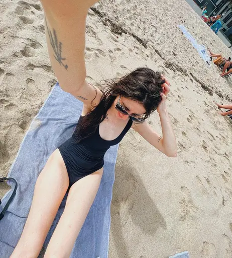 Image 10055107 from Dodie Clark doddleoddle