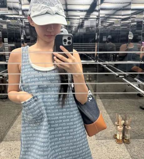 Image 10056515 from Eunji Pyoapple
