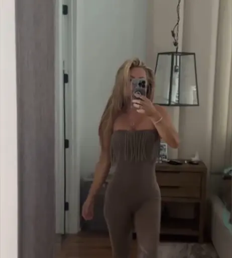 Image 10059922 from Kindly Myers