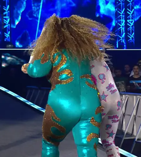 Image 10064833 from Nia Jax/Lina Fanene