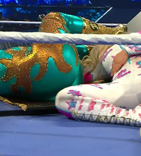 Image 10064838 from Nia Jax/Lina Fanene