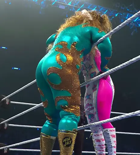 Image 10064841 from Nia Jax/Lina Fanene