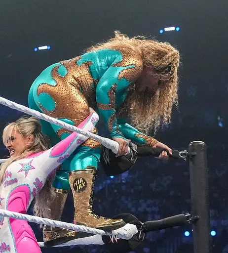 Image 10064848 from Nia Jax/Lina Fanene