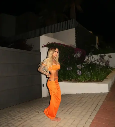 Image 10064330 from Suzanitta