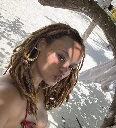 Image 10066074 from jaden.alexiis / lotusfllower