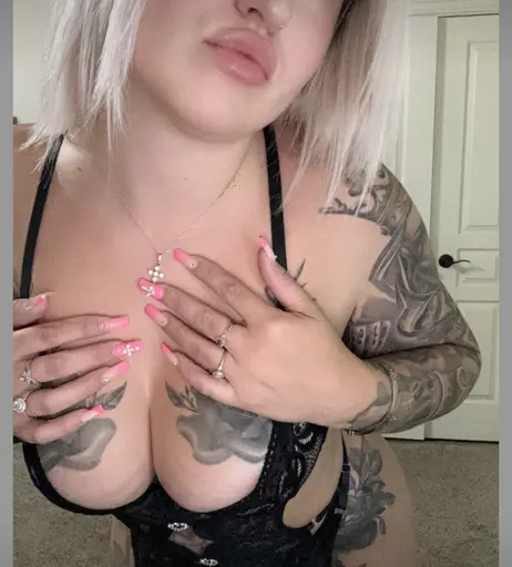 Image 10066259 from Bossassbubbles_