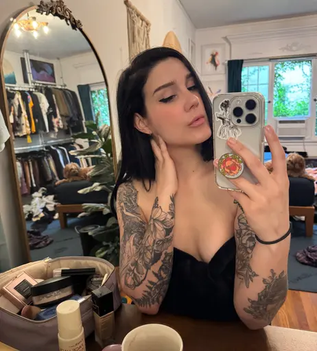 Image 10041777 from Arryn Zech