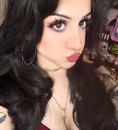 Image 10012291 from lil.batzz / lilbatz