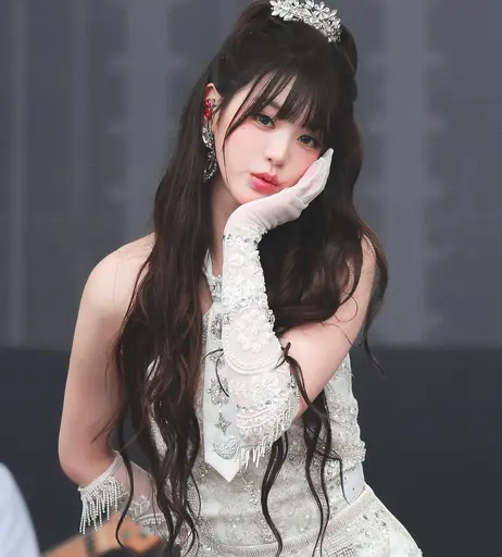 Image 10028410 from Jang Won-young / 장원영 WONYOUNG