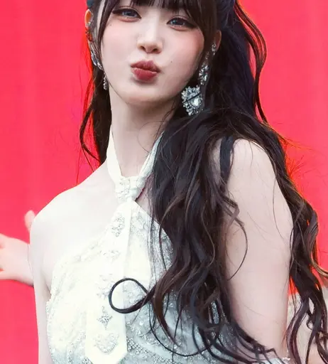 Image 10028435 from Jang Won-young / 장원영 WONYOUNG