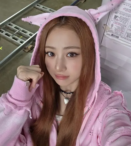 Image 10027607 from Huh Yunjin 허윤진 | LESSERAFIM