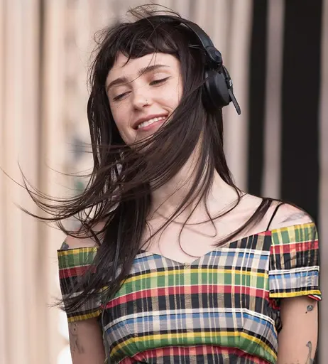Image 10027108 from Clairo | Claire Cottrill