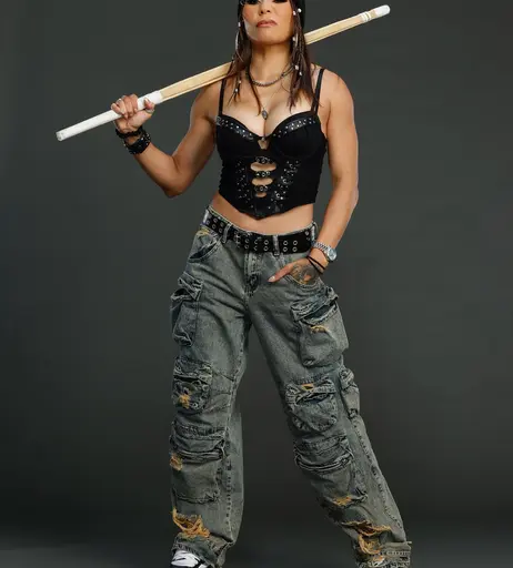 Image 10026525 from Mia Yim
