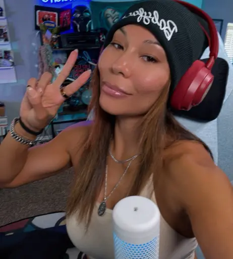 Image 10026535 from Mia Yim
