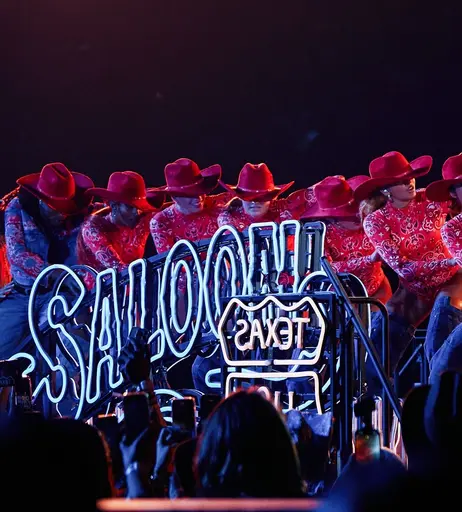 Image 10026356 from Beyoncé